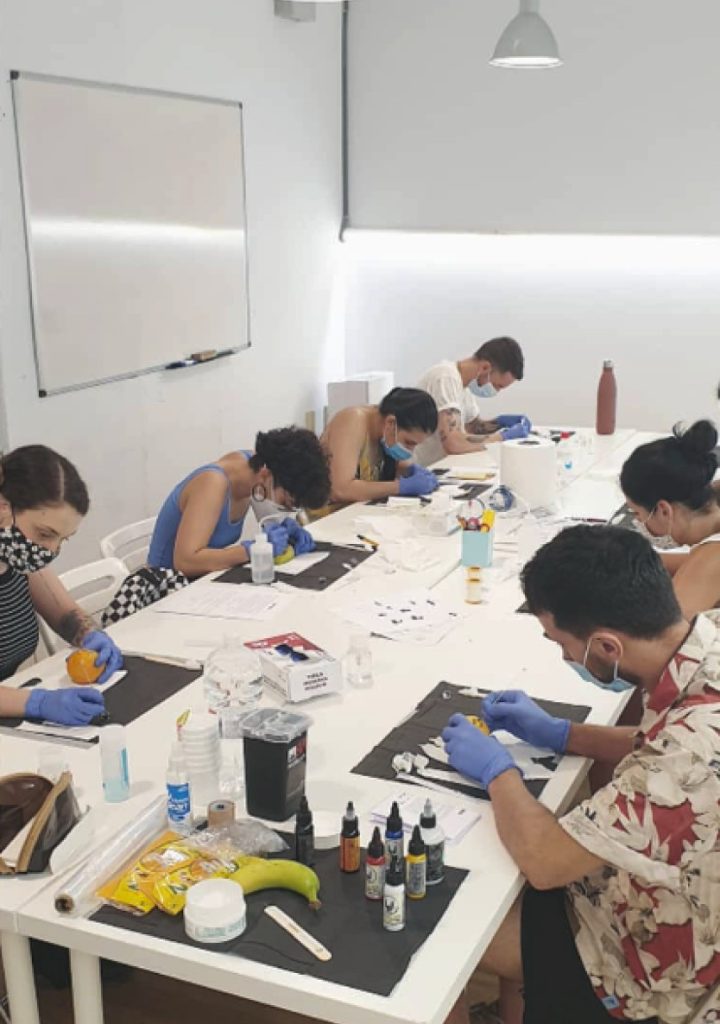 Curso de tatuaje handpoke